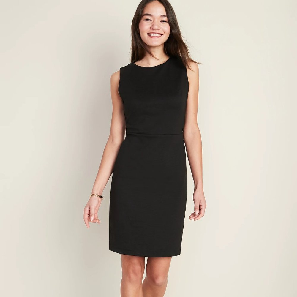 Old Navy Women's black sleeveless dress